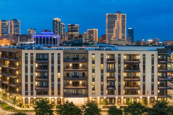Broadstone-Fort-Worth-TX-huge-real-estate-development-investment-opportunity