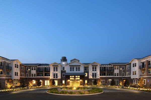 Roseville-senior-care-assisted-housing-Entrance-Alliance-Residential-real-estate-developer-investors