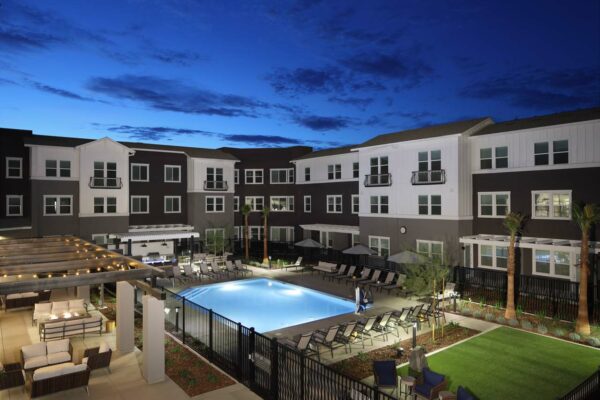 Roseville-senior-housing-assisted-living-Alliance-Residential-real-estate-development-investment-group